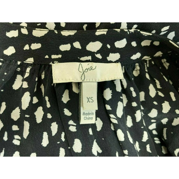 Joie XS Black White Addie B Abstract Blouse in Caviar 100% Silk V Neck - Picture 3 of 4